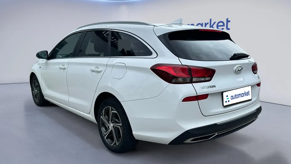 HYUNDAI i30 i30 1.5 T-GDI 48V Smart