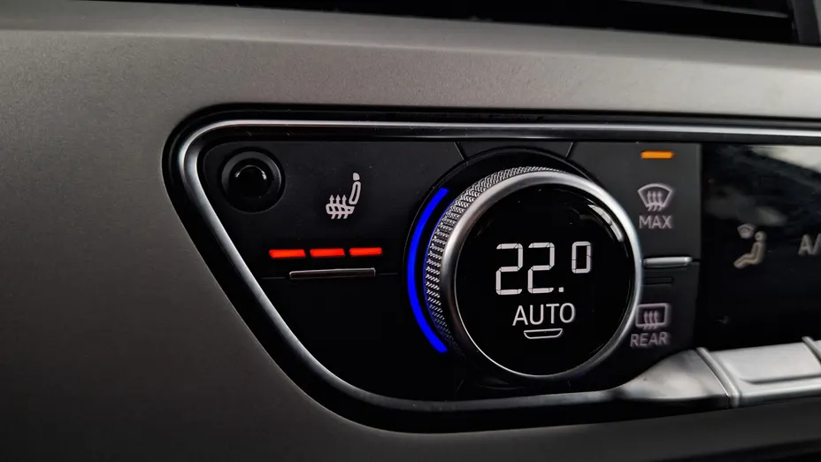 AUDI A4 A4 35 TFSI mHEV S tronic