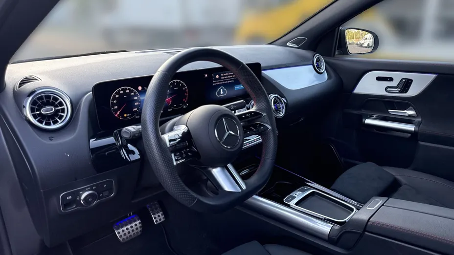 MERCEDES-BENZ GLA GLA 200 mHEV AMG Line 7G-DCT