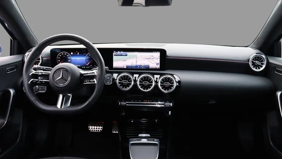MERCEDES-BENZ A Klasa A 200 AMG Line 7G-DCT