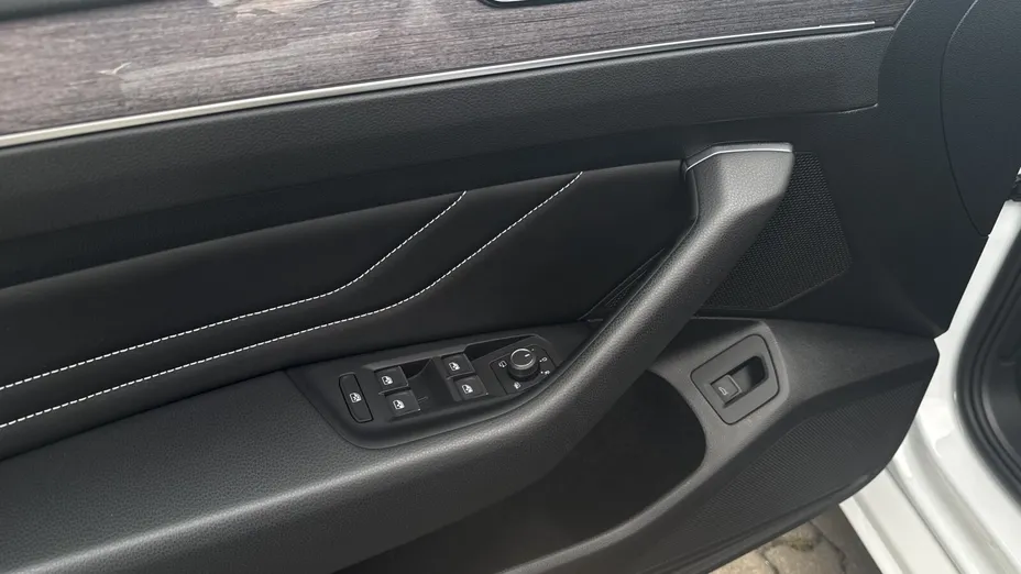 VOLKSWAGEN Passat Passat 2.0 TDI 4Mot. Elegance DSG