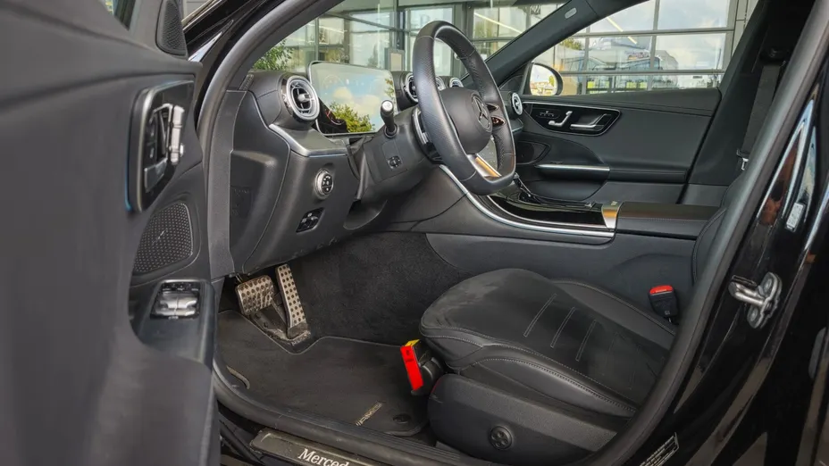 MERCEDES-BENZ C Klasa C 200 mHEV 4-Matic AMG