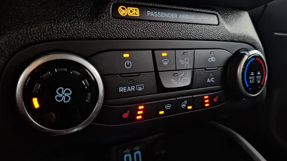 FORD Focus Focus 1.5 EcoBlue SCR Connected aut