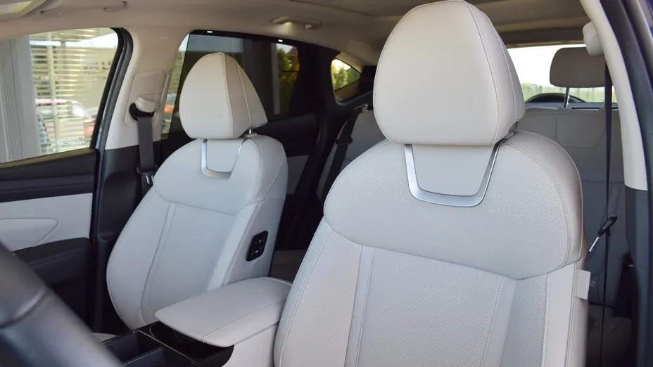 HYUNDAI Tucson Tucson 1.6 T-GDi HEV Platinum 4WD aut