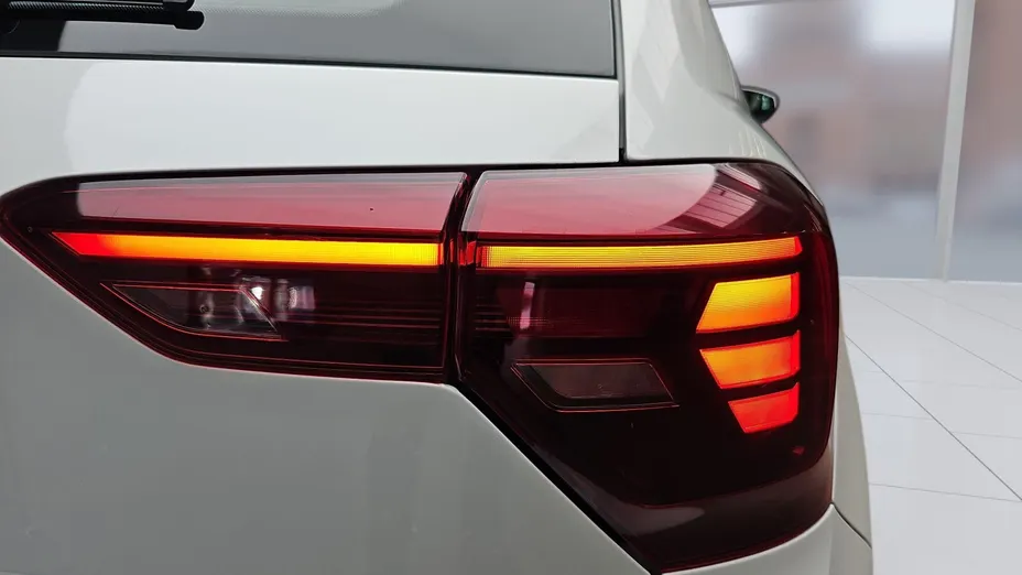 VOLKSWAGEN Polo Polo 1.0 TSI Life