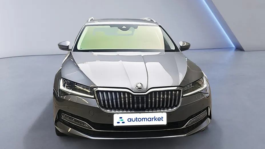 SKODA Superb Superb 2.0 TDI SCR Style DSG