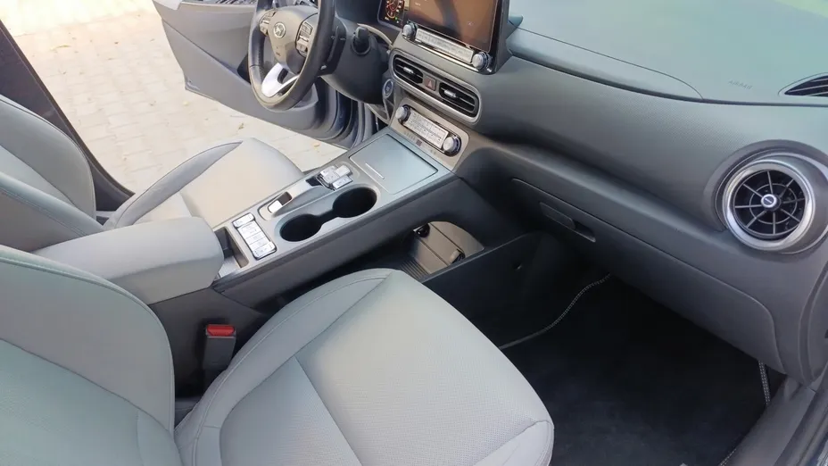 HYUNDAI Kona Kona Electric 64kWh Executive