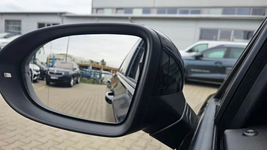 VOLKSWAGEN Golf Golf VIII 1.5 TSI Life Plus Nowy