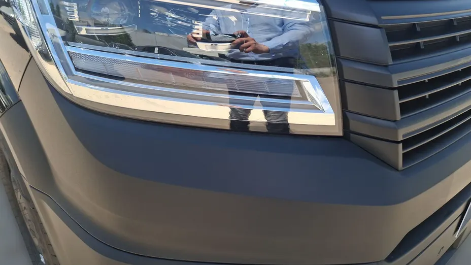 VOLKSWAGEN Crafter Crafter 35 BiTDI 4Motion (9,3m3) aut Nowy
