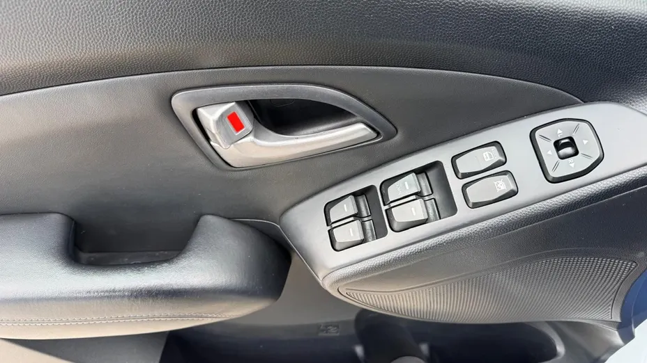 HYUNDAI ix35 -