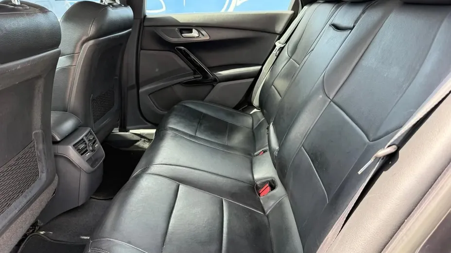 PEUGEOT 508 -