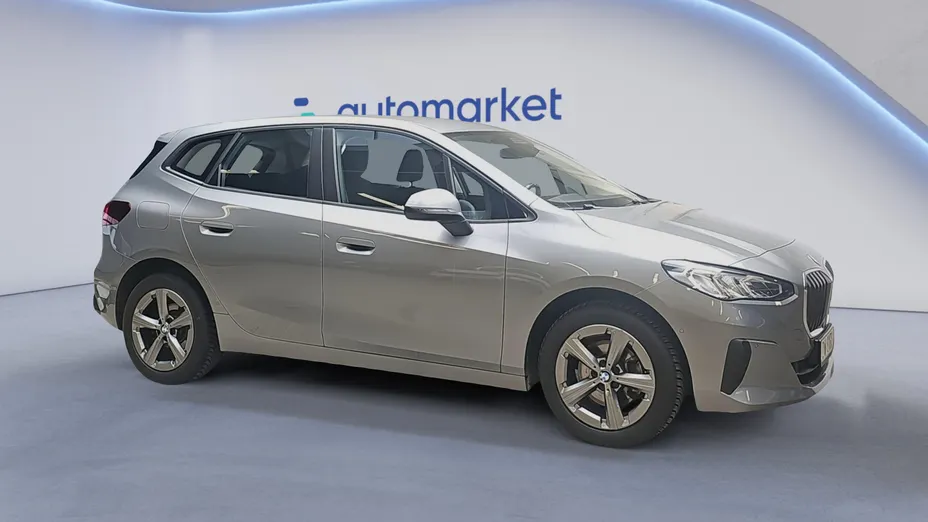 BMW Seria 2 218i aut