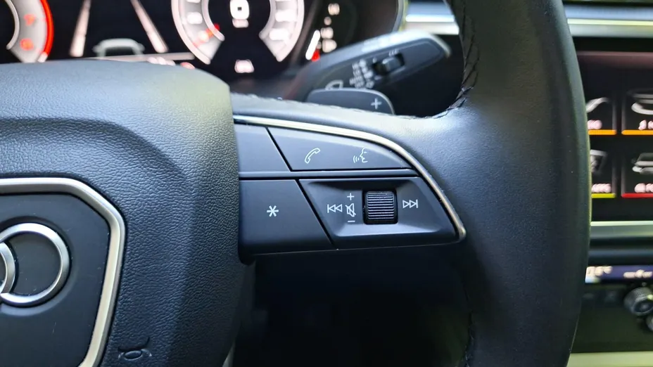 AUDI Q3 Q3 40 TFSI Quattro S tronic