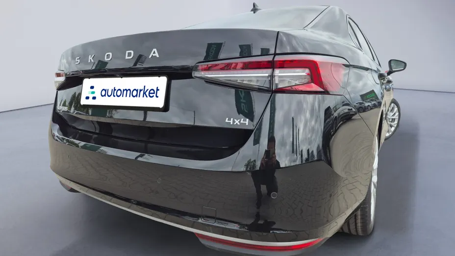 SKODA Superb Superb 2.0 TDI SCR 4x4 L&K DSG Nowy