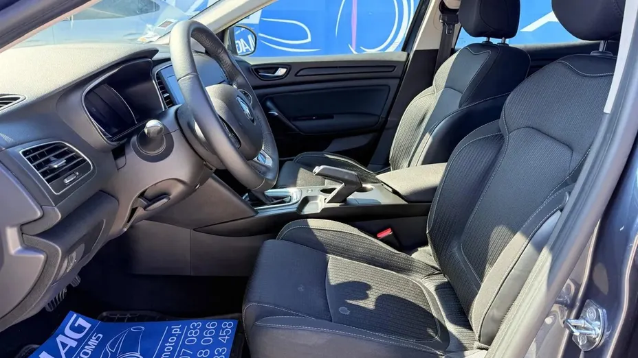RENAULT Megane Megane 1.3 TCe FAP Intens EDC