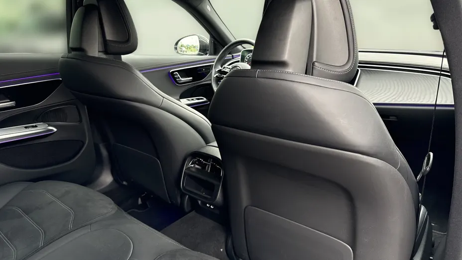 MERCEDES-BENZ E Klasa E 220 d mHEV 4-Matic AMG 9G-Tronic