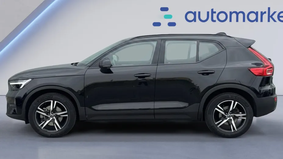 VOLVO XC40 XC40 B3 Plus Dark aut