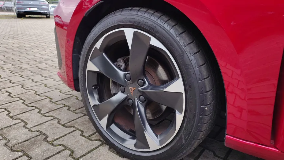 CUPRA Leon Leon 1.5 eTSI DSG