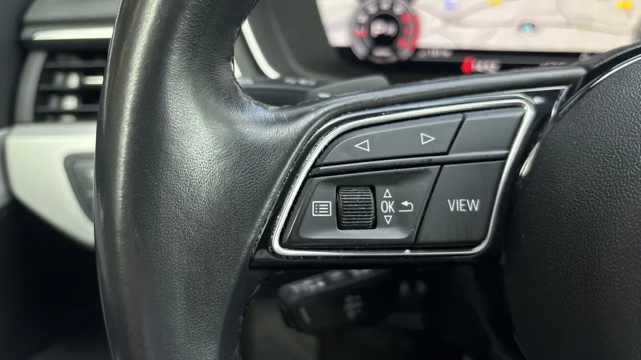 AUDI A4 A4 35 TFSI mHEV Advanced