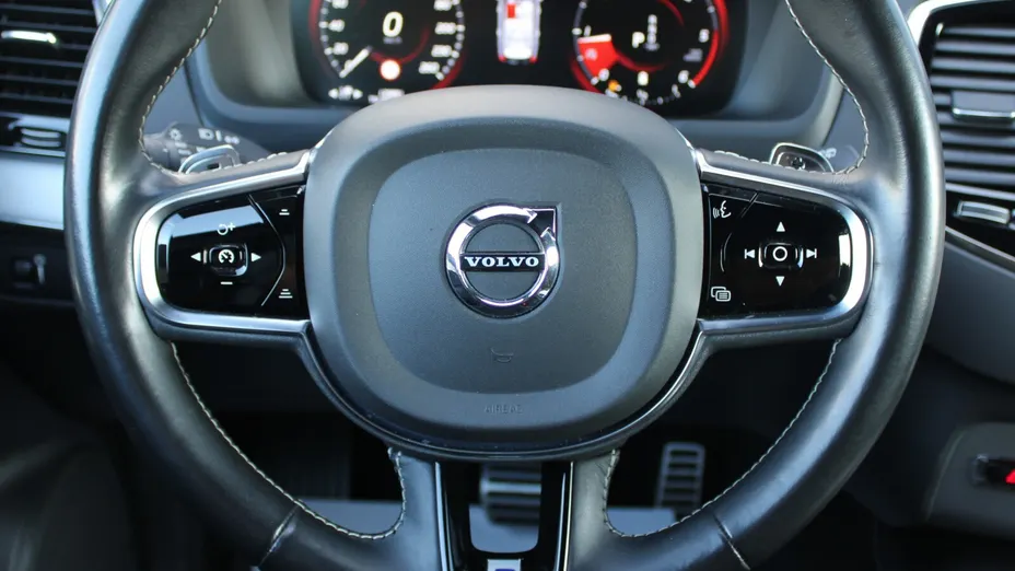 VOLVO XC90 XC90 B5 D AWD R-Design aut