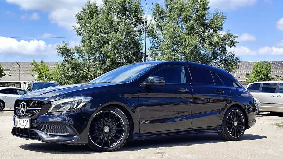 MERCEDES-BENZ CLA CLA 200 7G-DCT AMG Line