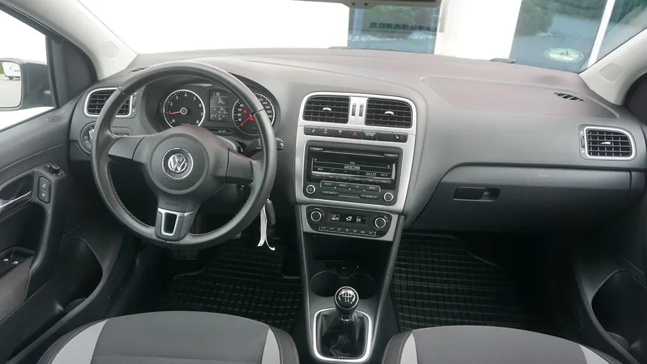 VOLKSWAGEN Polo Polo 1.2 12V Comfortline