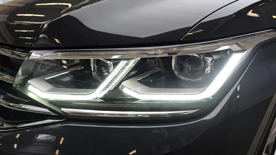 VOLKSWAGEN Tiguan Tiguan 2.0 TSI 4Mot. Elegance DSG