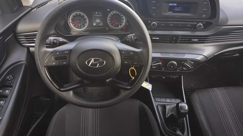 HYUNDAI i20 i20 1.2 Pure