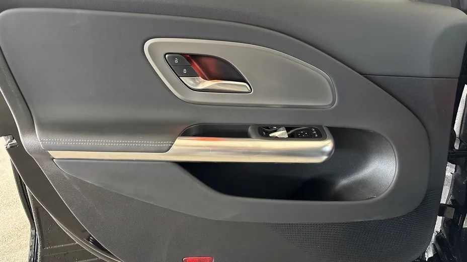 MERCEDES-BENZ CLA CLA 180 mHEV 8G-DCT