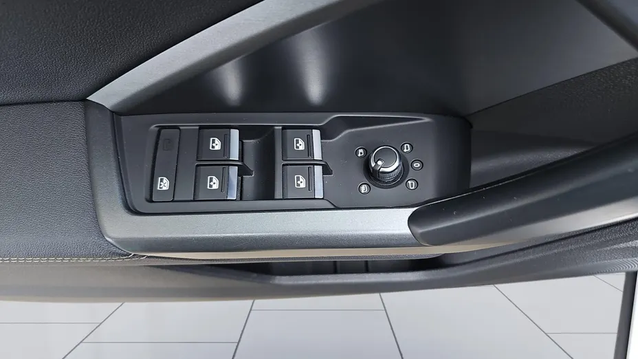 AUDI Q3 Q3 35 TFSI mHEV S-Line S tronic