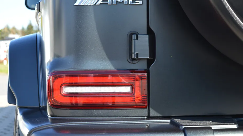 MERCEDES-BENZ Klasa G AMG G 63