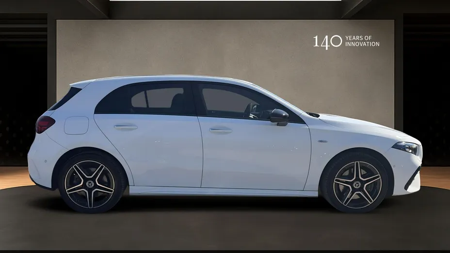 MERCEDES-BENZ A Klasa A 250 e PHEV AMG Line 8G-DCT
