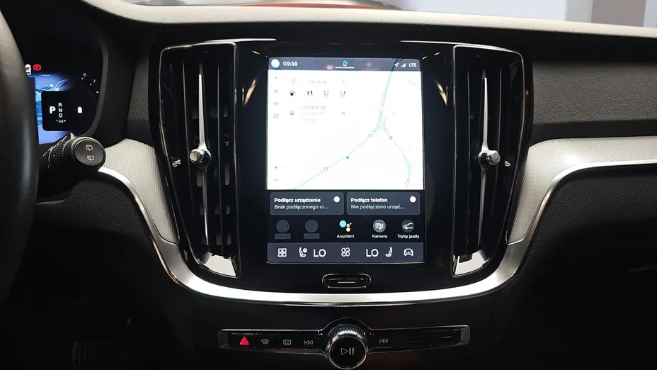 VOLVO V60 V60 CC Plus B5 B AWD aut