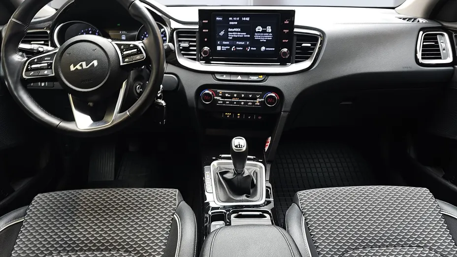 KIA Cee'd Ceed 1.5 T-GDI L