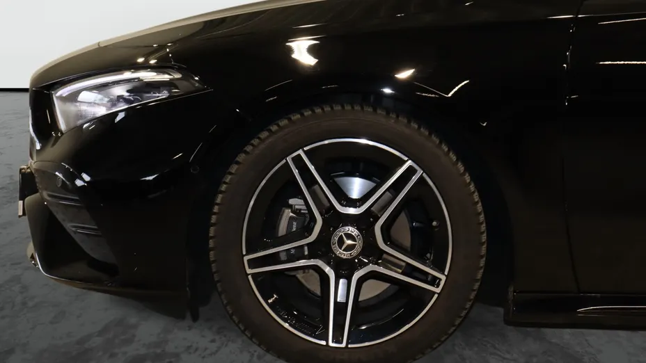 MERCEDES-BENZ A Klasa A 200 AMG Line 7G-DCT