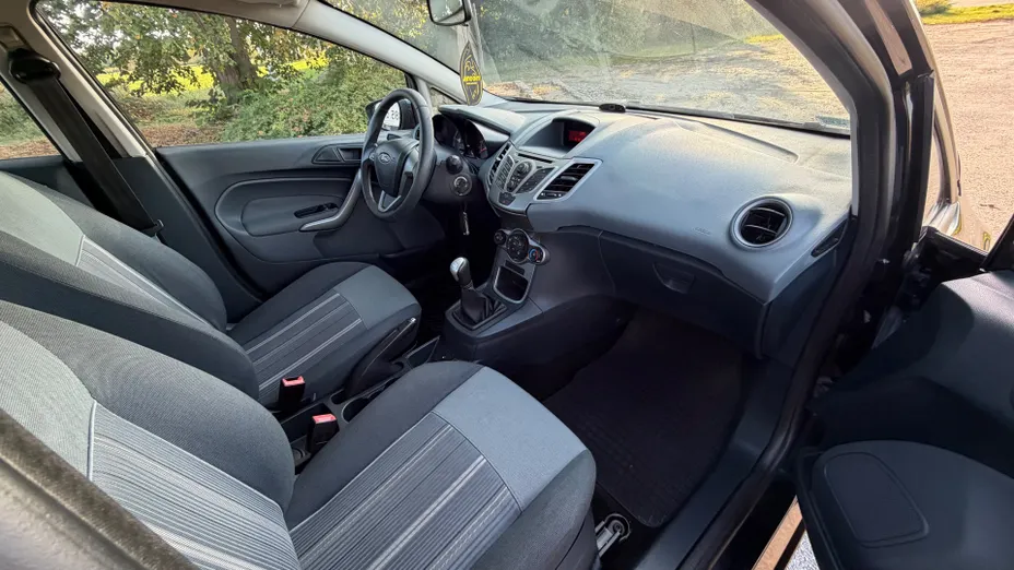 FORD Fiesta Fiesta 1.25 Ambiente EU5