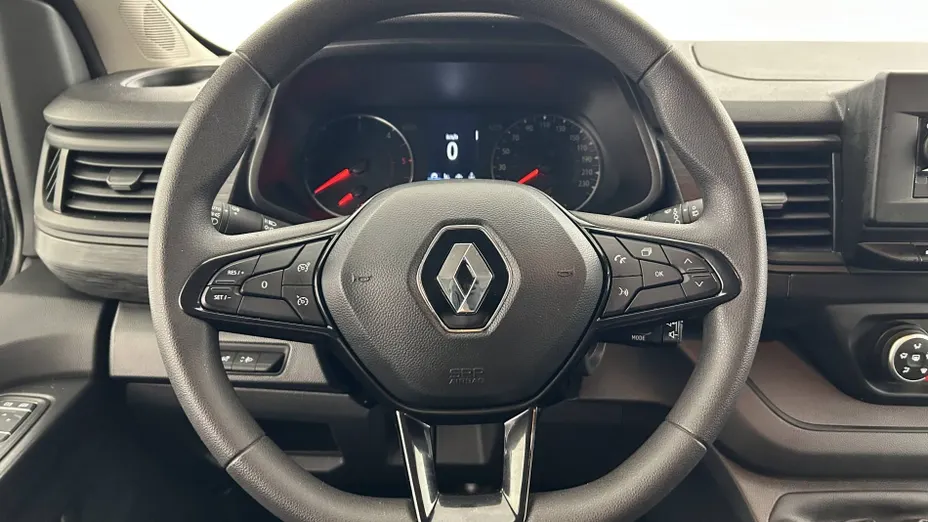 RENAULT Trafic -