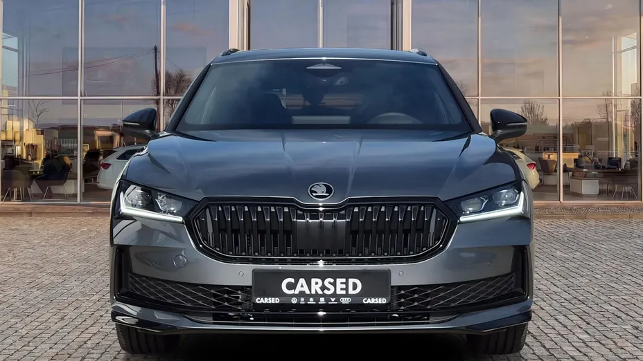 SKODA Superb Superb 2.0 TSI Sportline DSG