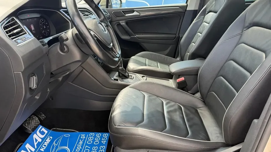 VOLKSWAGEN Tiguan -