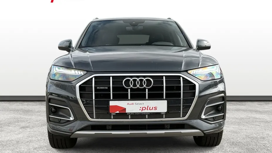 AUDI Q5 -