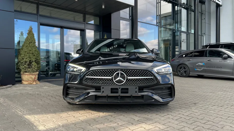 MERCEDES-BENZ C Klasa C 220 d mHEV 4-Matic AMG