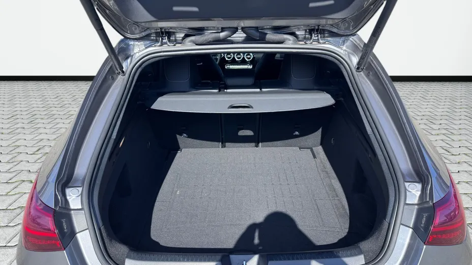 MERCEDES-BENZ CLA CLA 220 d AMG Line 8G-DCT