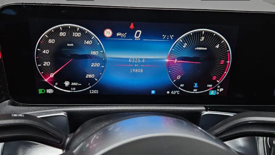 MERCEDES-BENZ GLB GLB 200 d 4-Matic Progressive 8G-DCT
