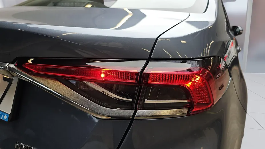 TOYOTA Corolla Corolla 1.8 Hybrid Comfort