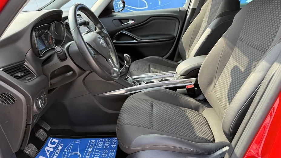 OPEL Zafira -