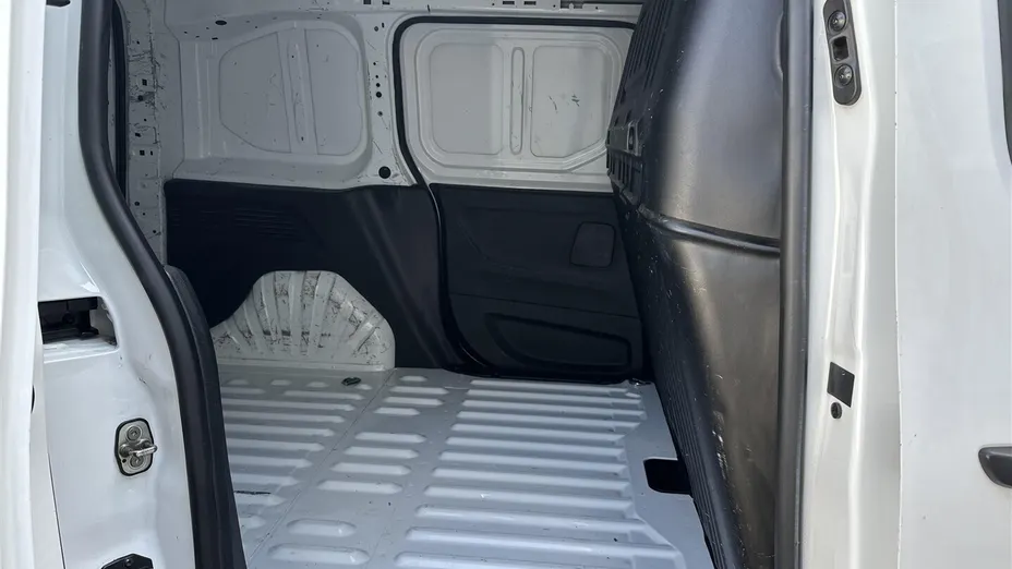 PEUGEOT Partner Van Partner 1.5 BlueHDi L1 Premium (650kg)
