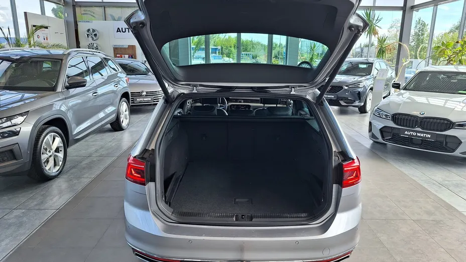 VOLKSWAGEN Passat Passat 2.0 TDI Elegance DSG