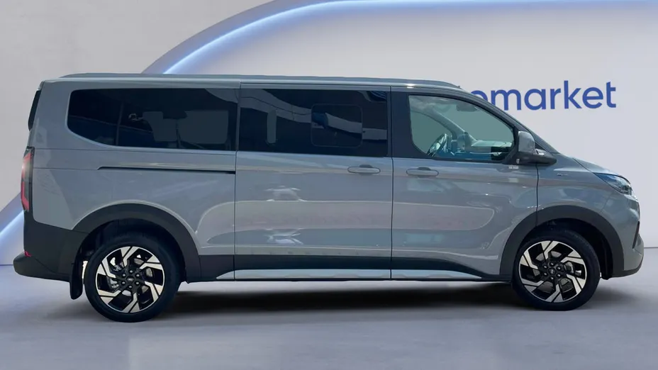 FORD Tourneo Custom Tourneo Custom 2.0 EcoBlue 320 AWD L2 Active aut Nowy