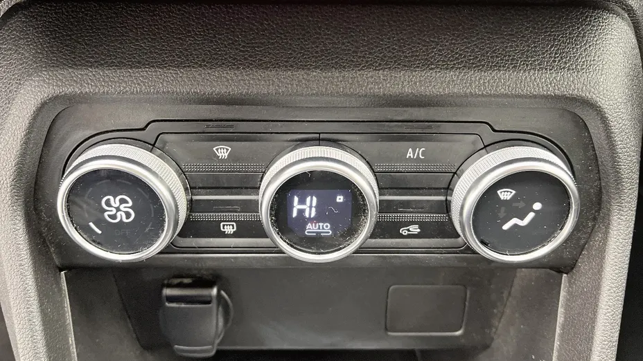 DACIA Sandero -