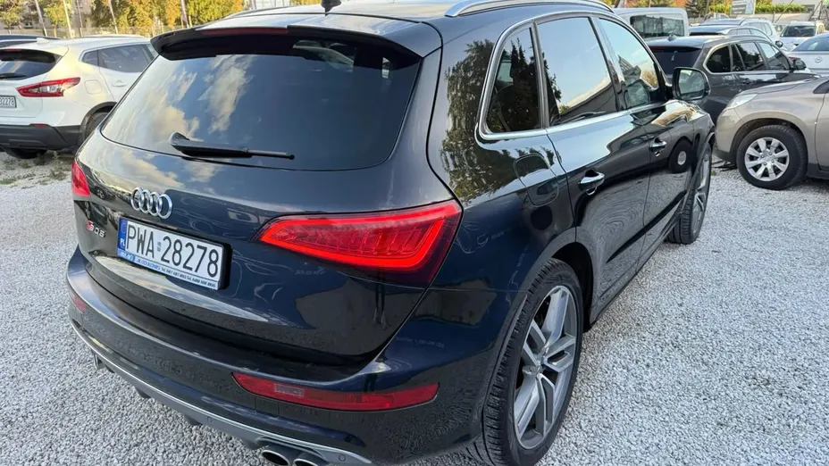 AUDI SQ5 -